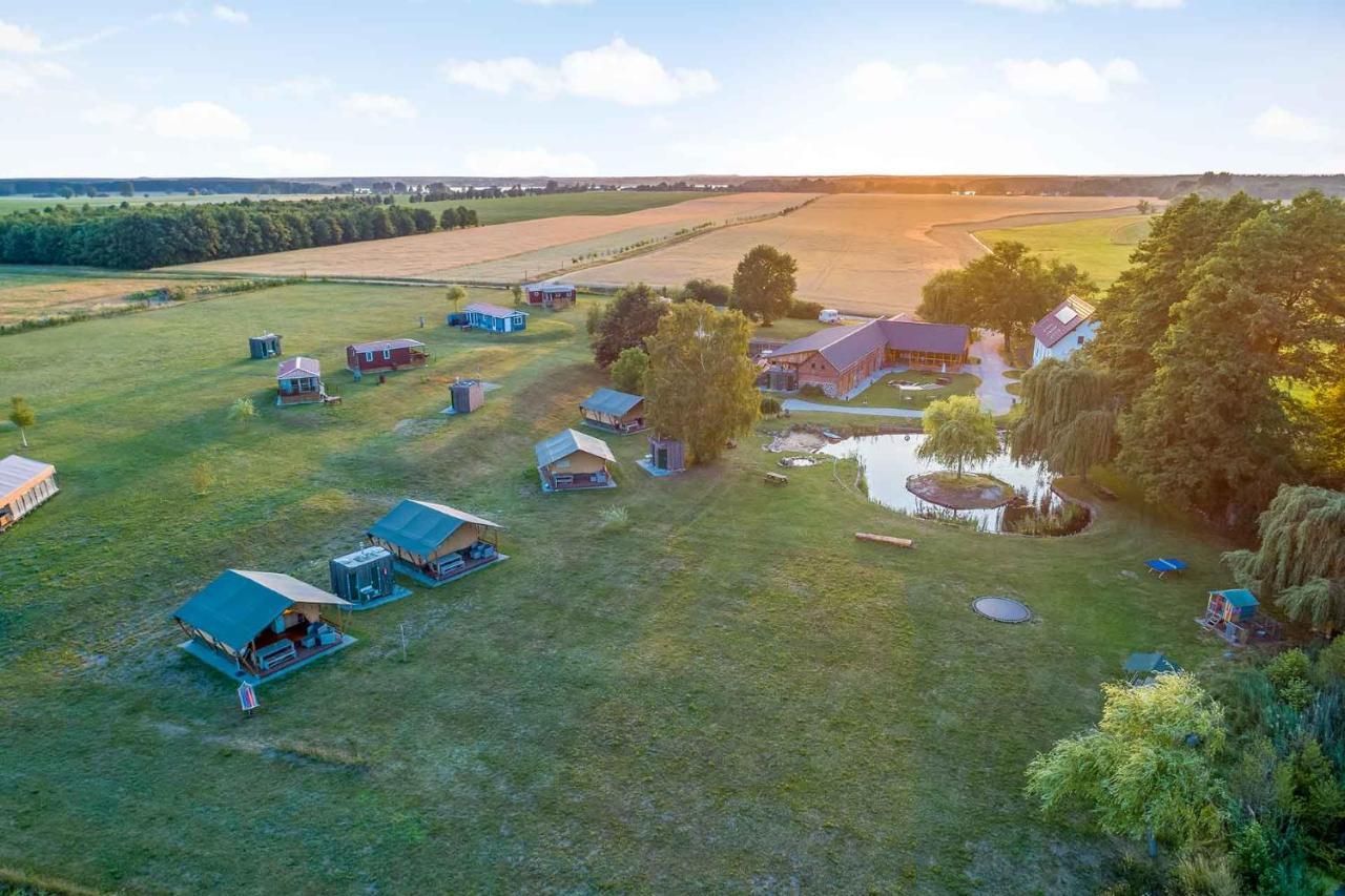 Landgut Voigtsmuehle Hotell Friedland  Exteriör bild